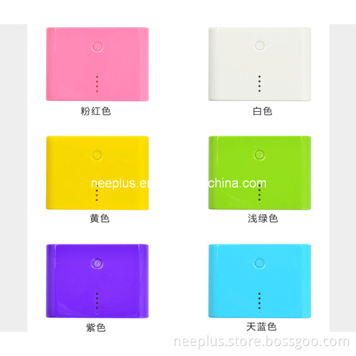 8800mAh Power Bank Charger with Two out Put for Charging in The Mean Time